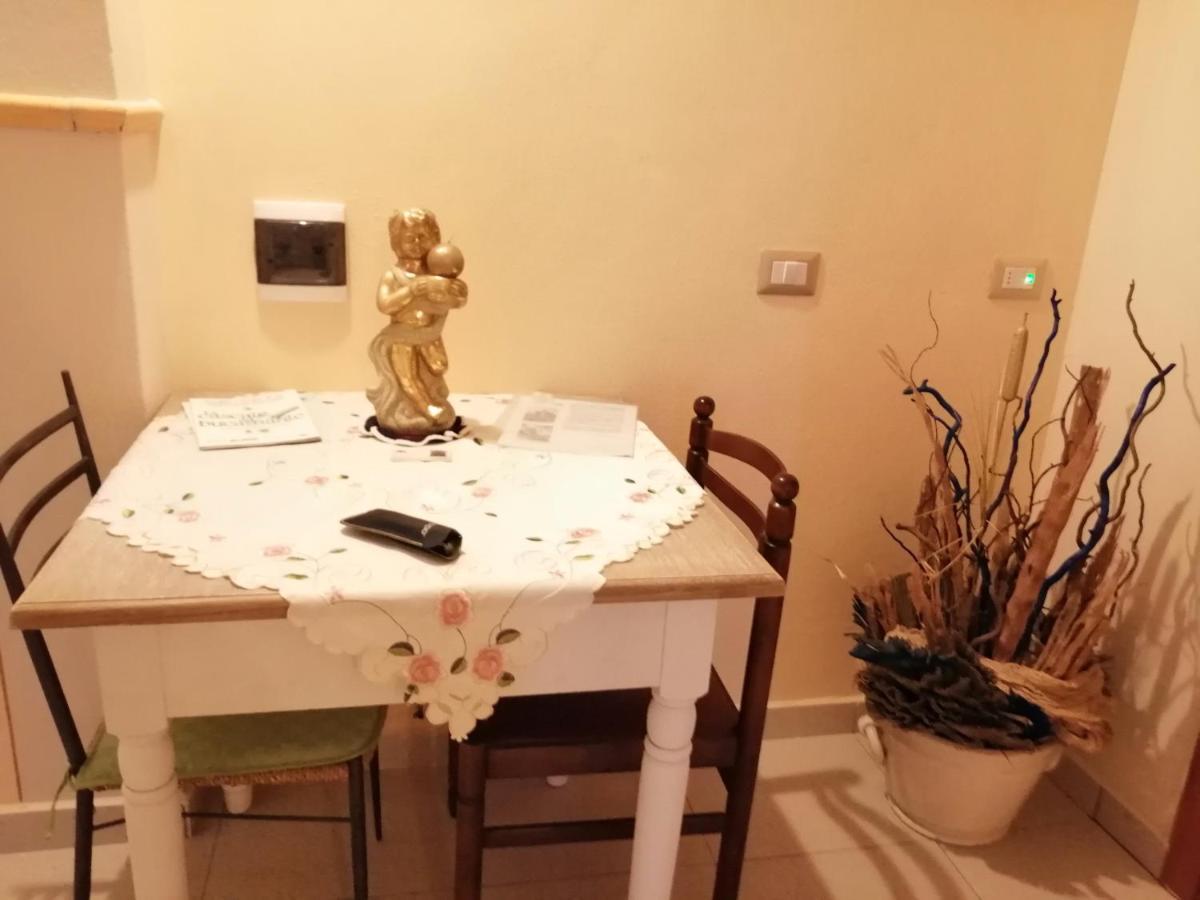B&B San Nicola Serramazzoni Kültér fotó