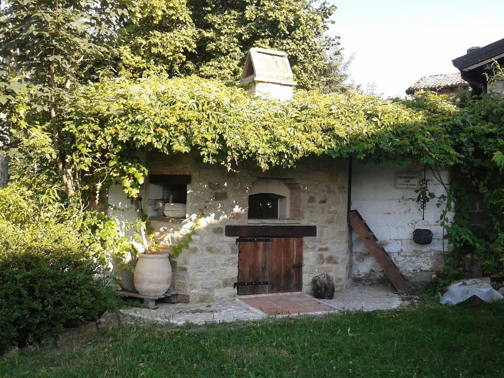 B&B San Nicola Serramazzoni Kültér fotó